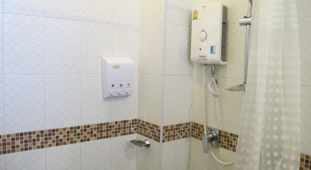 Номер Superior с балконом Phuket Jula Place