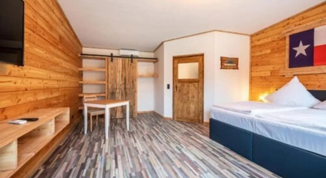 Zündstoff-City Western-Motel