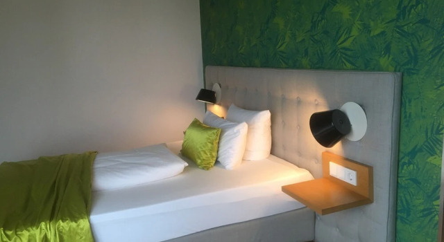 Bunker Hotel und Boardinghouse, Varaa Hotelli Hotellit Baijeri pysäköinnillä, Pysäköinti