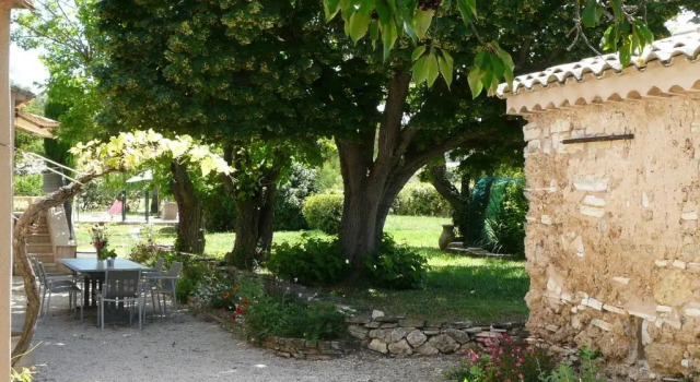 Mas Provençal Avec Une Belle Piscine Privée, Située En Campagne de Venelles, Vue Sur la Sainte Victoire, Proche D'Aix En Provence, 10 Personnes, Ls7-257 Ambicioun, Book Hotel Venelles Carros