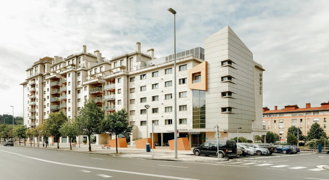 Hesperia Donosti, Забронировать Отель Сан-Себастьян Costa Guipúzcoa, рядом с Royal Palace of Miramar