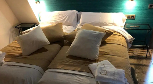 Fonda Carrera, Reservar Hotel Labuerda Sobrarbe