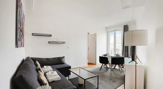 Апартаменты Chic Apartment - 1br/4p - Next to Paris