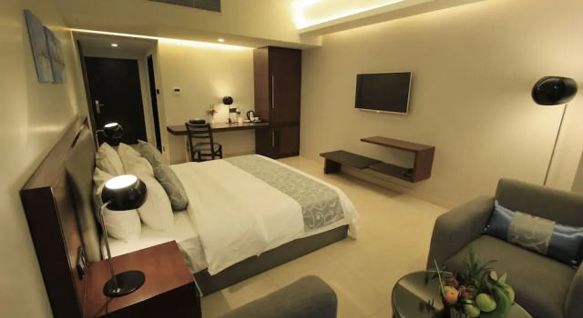 Семейный люкс с 2 комнатами Sky City Hotel Dhaka