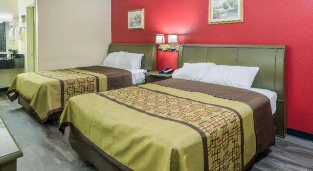 Camera Standard Rodeway Inn Ranger I-20
