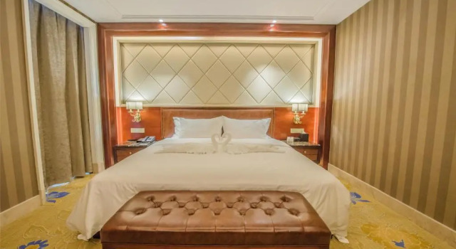 Двухместный номер Deluxe Jinyun Hotel Chengdu