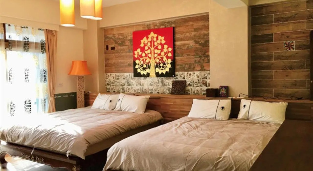 Четырёхместный номер Deluxe Home & Teak Homestay