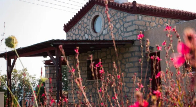 Вилла Stone house