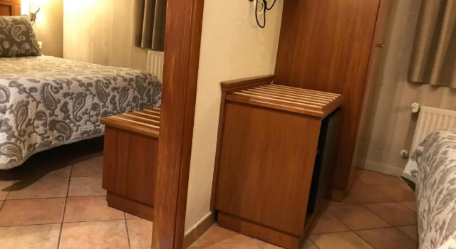 Четырёхместный номер Standard Hotel-Restaurante La Quadra
