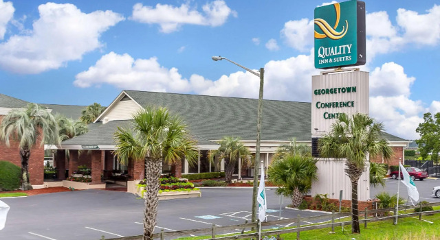 Кровать в общем номере Quality Inn & Suites Georgetown