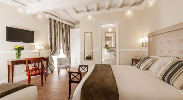 Четырёхместный номер Standard La Residenza del Sole al Pantheon