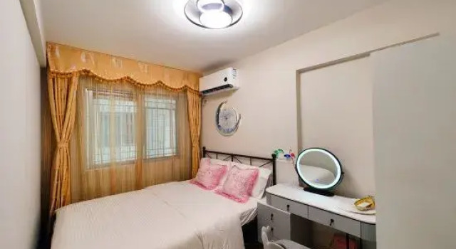 Люкс Deluxe Yingxin Homestay (Guangxi University)