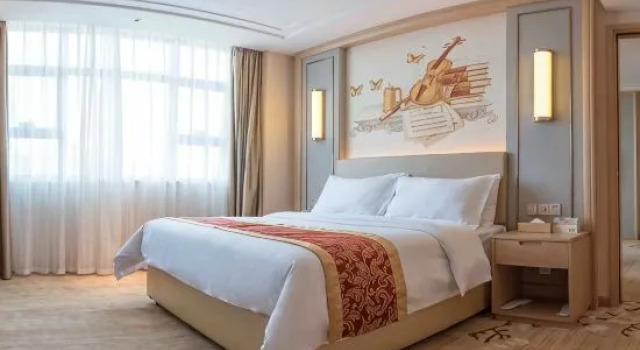 Люкс Deluxe Venus International Hotel (Fengshun Huamao Hot Spring)