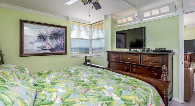 Estero Beach and Tennis PH2, Забронировать Отель Отели Fort Myers Area с парковкой, Парковка