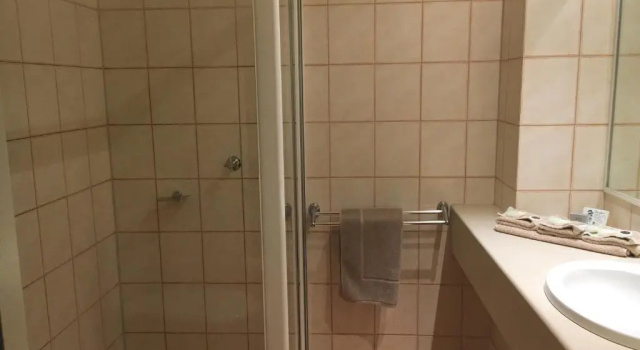 Standard Twin room Alexandra Place