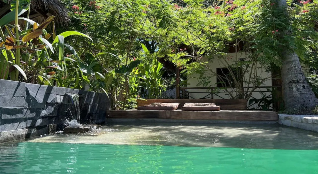 Natshi Lodge, Boek Hotel Hotels in Diana met parkeren, Parkeren