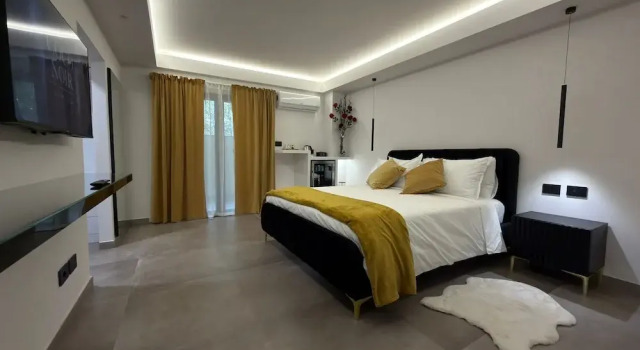 Coco Noir Luxury Villa, Book Villa Hotels in Sicily with a Pool, Swimming Pool