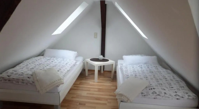 Студия Flughafenapartement Sky View