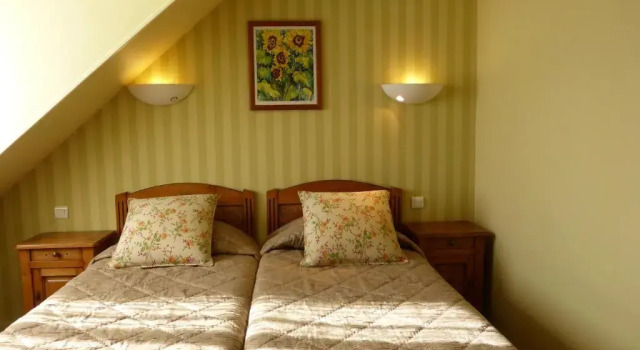 Двухместный номер Standard Logis Hôtel Restaurant La Tête Noire