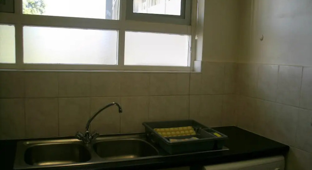 Mouille Grange 203 - Apartment, Забронировать Апартаменты/квартира Отели Кейптауна с парковкой, рядом с Cape Town Comedy Club, Парковка