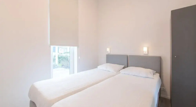 Modern, High-quality Chalet With Wifi Near the Oosterschelde, Book Chalet Goes 