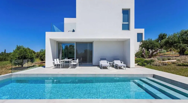 Вилла Villa Kalypso III