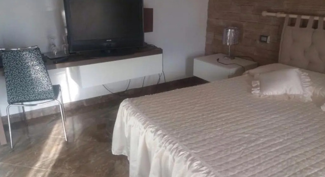 Tonini House, Buchen Sie Hotel Gavorrano 