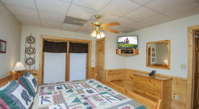 Lockers Mountain Hideaway by Eagles Ridge Resort