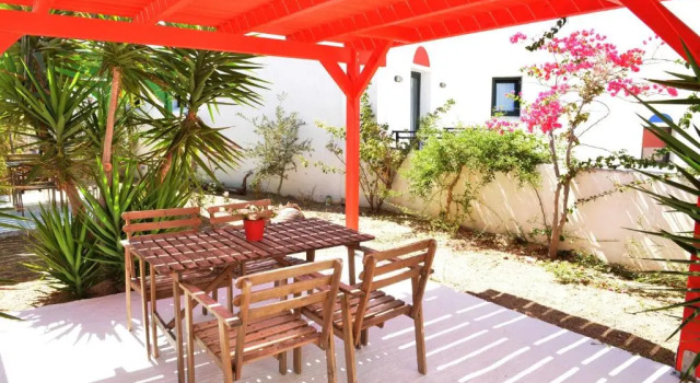 Апартаменты с видом на сад Paradisia Suites