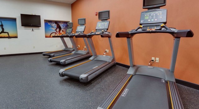 Drury Inn & Suites St. Louis Forest Park, Prenota Hotel Hotel a Missouri con piscina, Piscina
