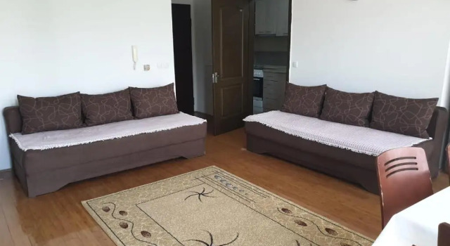 Lüx Living Apartment with 3 Rooms, Rezerwuj Apartament Hotele w Skopje z parkingiem, Parking