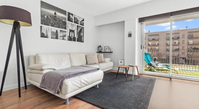 LOVELY NEW APARTMENT 5 Min WALK TRAIN STATION 7 Min TO CALAFELL BEACH, Забронировать Апартаменты/квартира Калафель El Baix Penedès