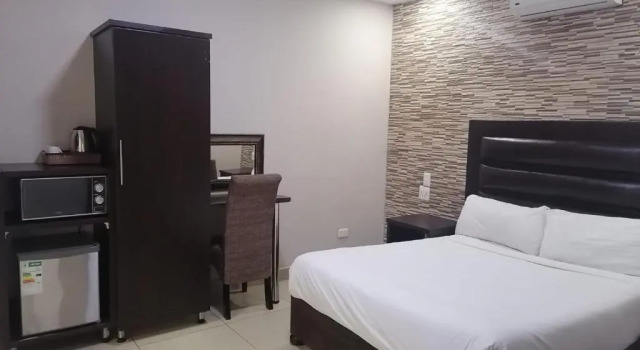 Двухместный номер Standard Bayside Hotel & Self Catering 110 West Street