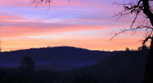 Yosemite Bed and Breakfast, Забронировать Отель Отели Mariposa County с бассейном, Бассейн