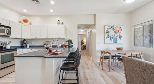 Scottsdale - 12050 N Panorama Dr #208, จอง โรงแรม Fountain Hills North Scottsdale