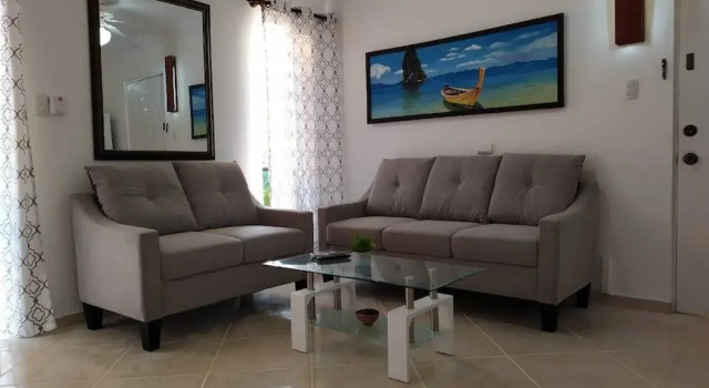 Номер Luxury c 1 комнатой с балконом Garden Condos