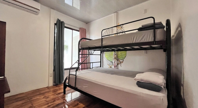 Трёхместный номер Comfort La Tribu Boutique Hostel for Women