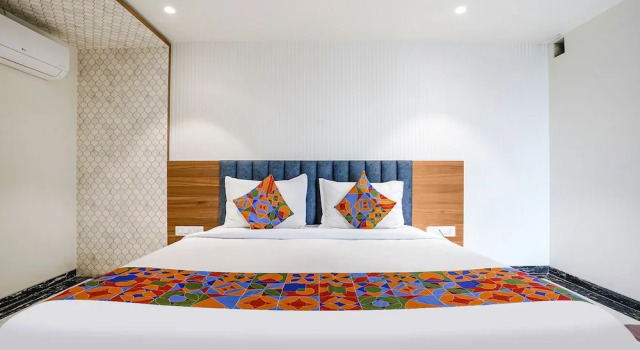 Номер Deluxe Fabhotel The Nashik Inn