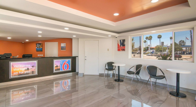 Motel 6-South El Monte, CA - Los Angeles, Забронировать Мотель Эль-Монте Большой Лос-Анджелес