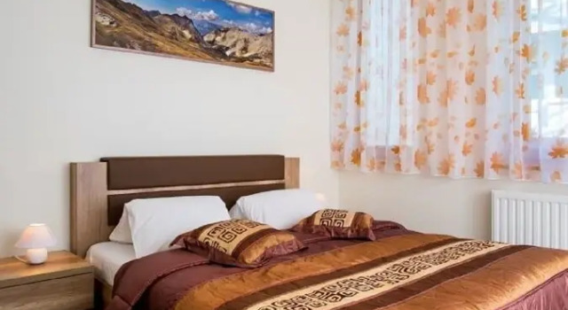 Apart-Center Makuszyńskiego, Book Hotel Hotels in Tatras with Parking, Parking