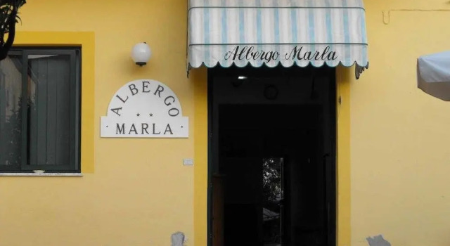 Albergo Marla, Забронировать Отель Отели Марина-ди-Камерота с завтраком, Завтраки