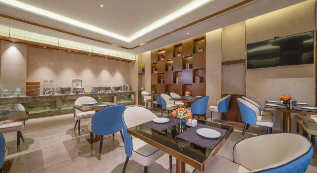 Yeste International Hotel (Nanning Wanxiang Mall ASEAN Business District Subway Station), Rezerwuj Hotel Hotele w Nanning z parkingiem, Parking