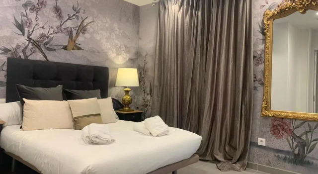 VTZ The Botanic Hostel, Забронировать Хостел Хостелы Сарагосы, рядом с Парафия Сан-Мигель-де-лос-Наваррос, Хостел