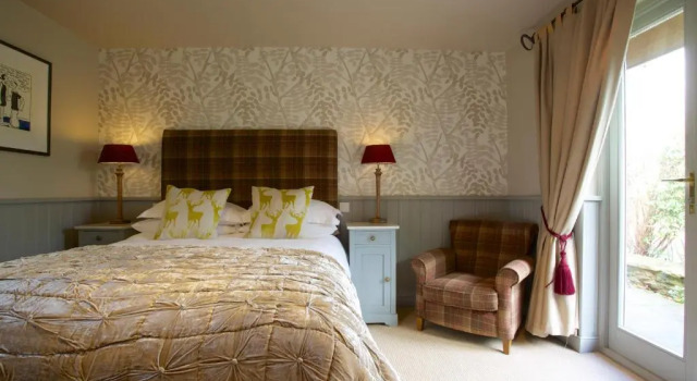 Номер Luxury Pear Tree Inn Whitley