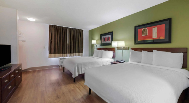 Четырёхместный люкс Extended Stay America Suites - Orlando - Lake Mary - 1036 Greenwood Blvd