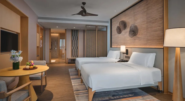 Четырёхместный номер Standard с видом на море Crowne Plaza Sanya Haitang Bay Resort by IHG