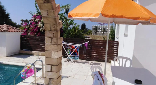 Вилла Lovely six Bedroom Villa in Coral Bay