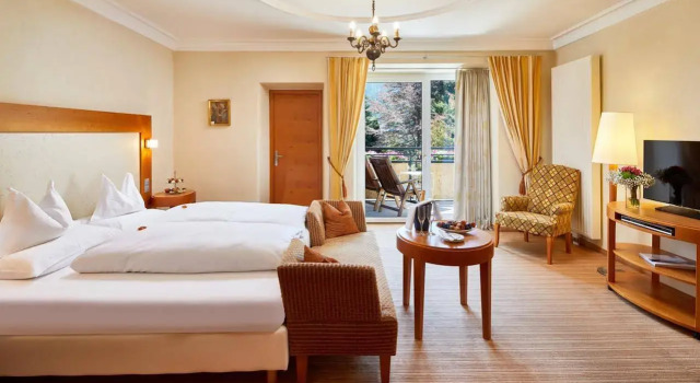 THE NEW RONACHER Thermal Spa Hotel, Забронировать Курортный отель Отели Бад-Клайнкирххайм по системе «всё включено», рядом с Термальный спа-центр St. Kathrein, Всё включено