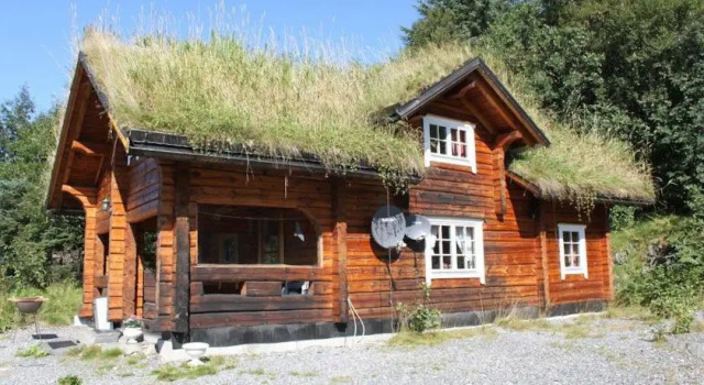 Nipehyttene, Prenota Hotel Urke 