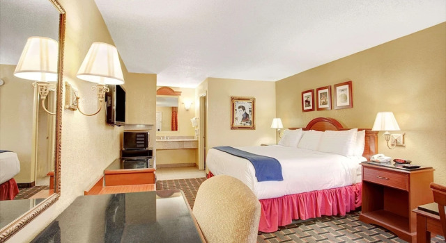 Двухместный номер Days Inn by Wyndham Memphis at Graceland
